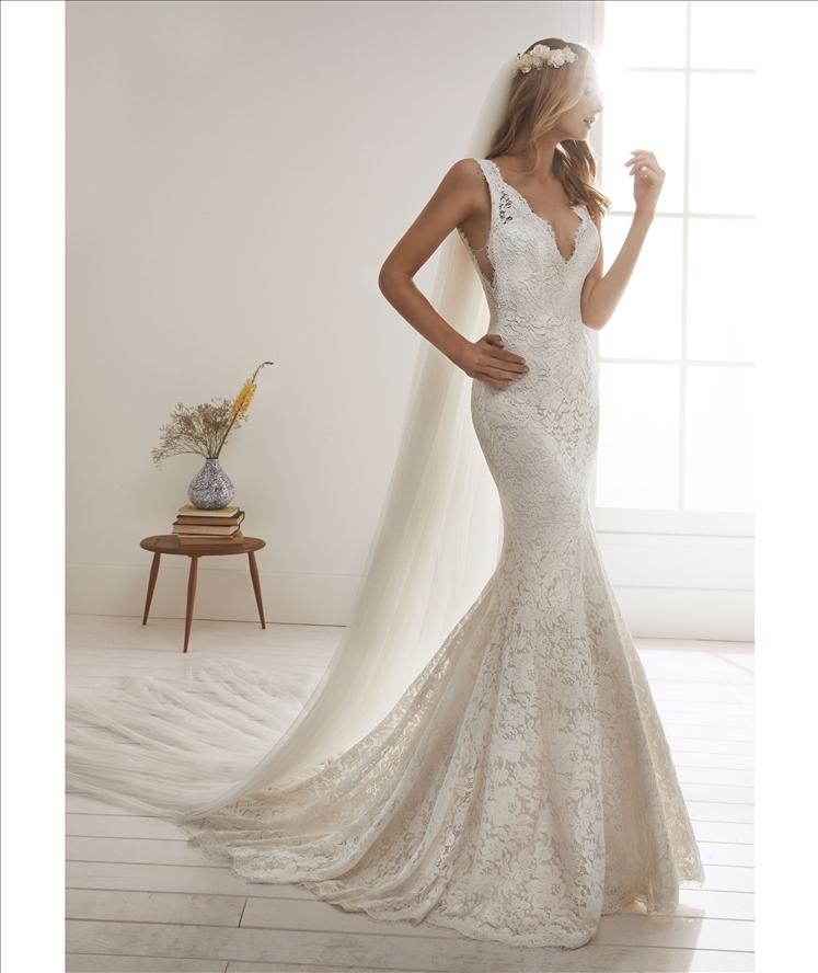 Pronovias the sales white one