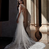 ARIAL - Pronovias