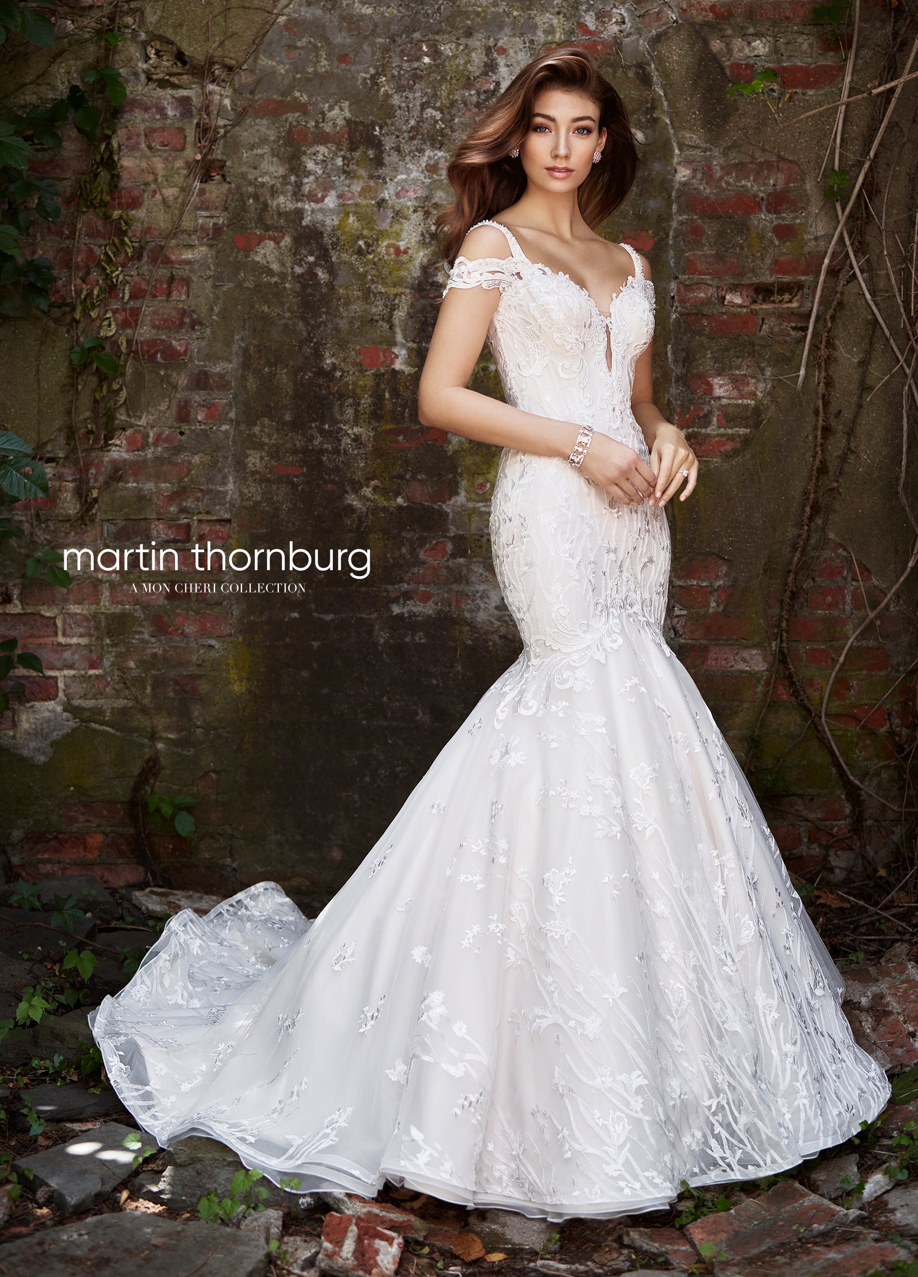 Vine Leaf Lace Wedding Dress with Deep Sweetheart Neckline