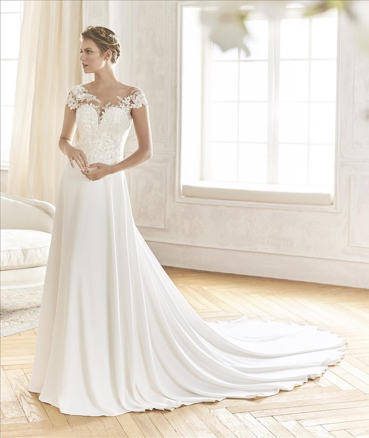 Pronovias san patrick clearance 2019