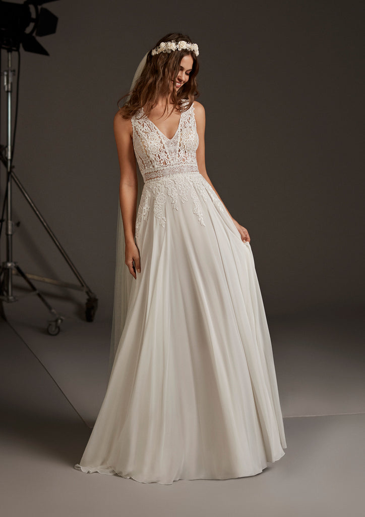 COMET by PRONOVIAS 2020 CRUISE COLLECTION