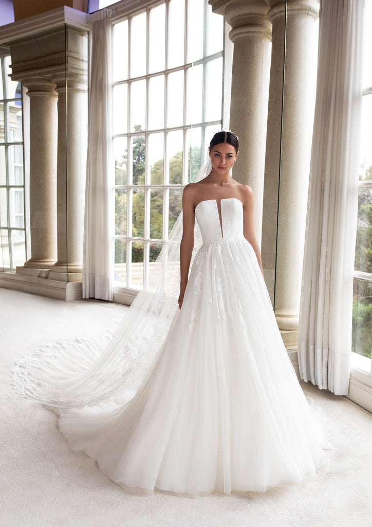 CYLLENE by Pronovias 2020 Collection