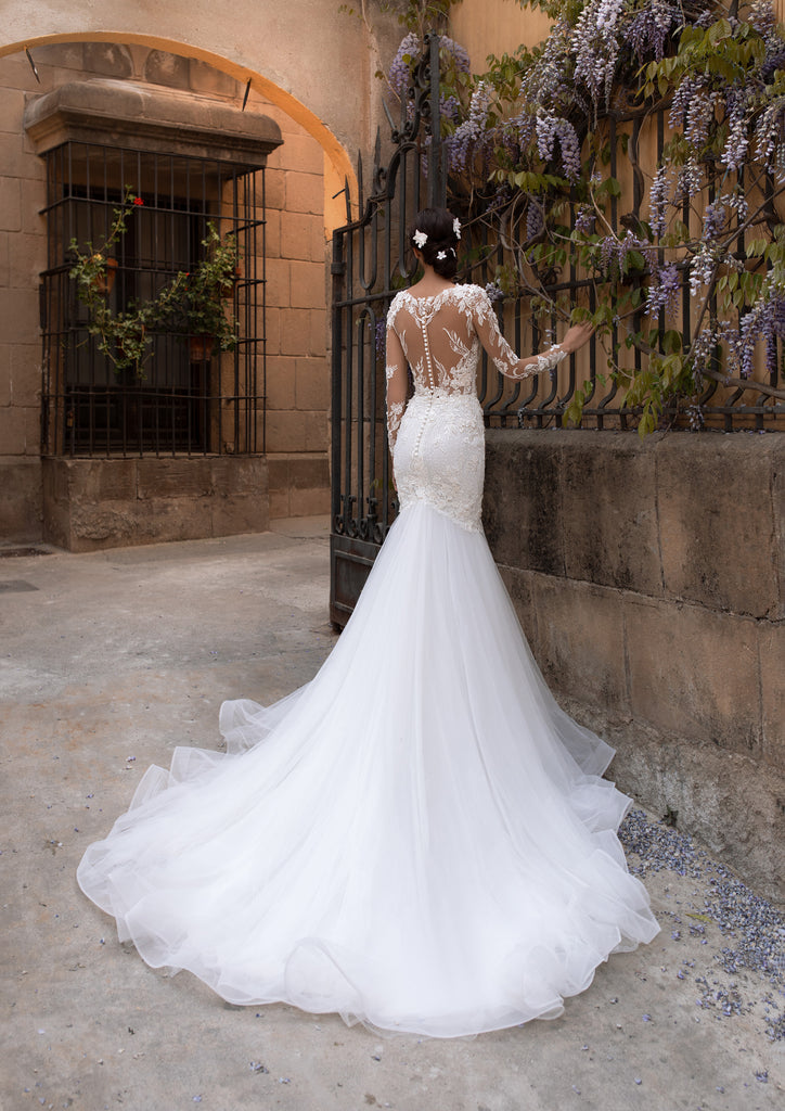 DIONE by Pronovias 2020 Collection