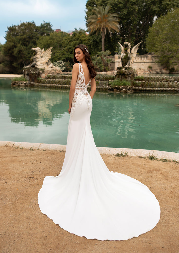 EMILY by Pronovias 2020 Collection