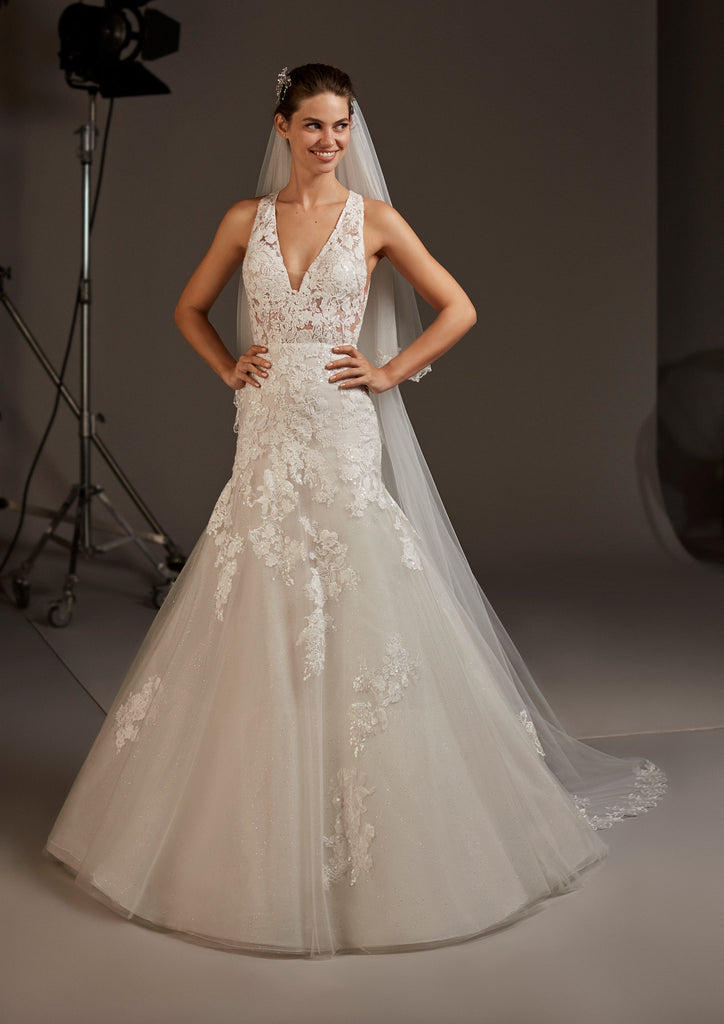 FAY by PRONOVIAS 2020 CRUISE COLLECTION
