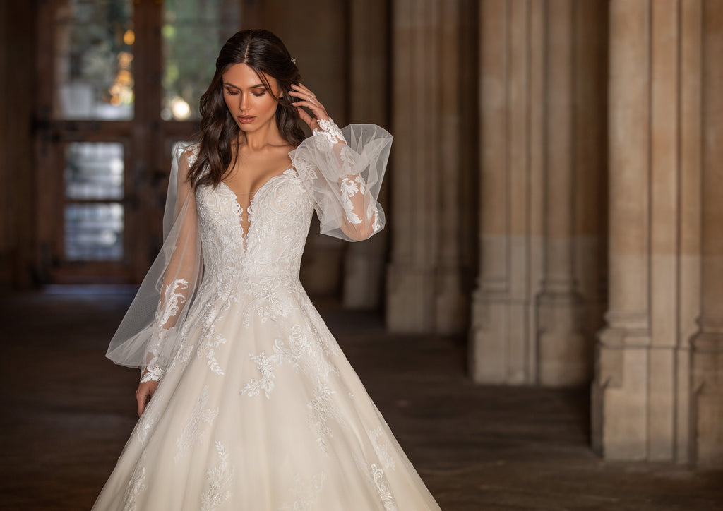 Leda pronovias deals