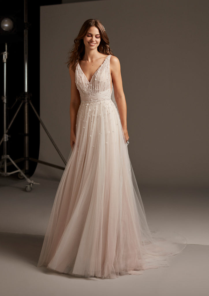 HEGEMONE by PRONOVIAS 2020 CRUISE COLLECTION