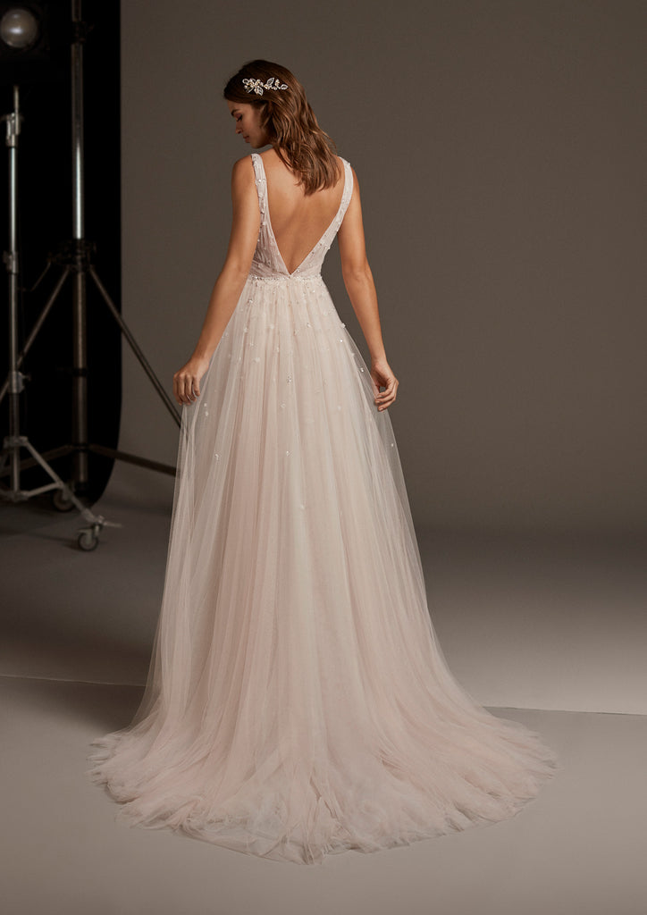 HEGEMONE by PRONOVIAS 2020 CRUISE COLLECTION