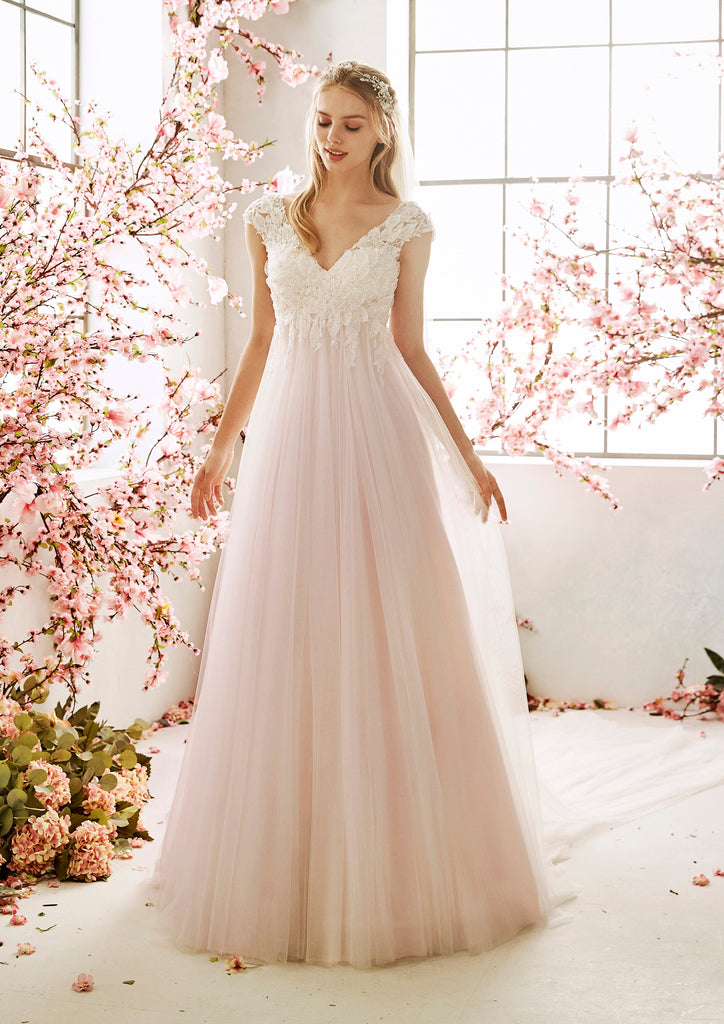 LISIANTHUS By La Sposa - 2020 Collection
